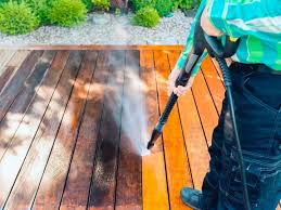 Wood Deck Cleaning example 8